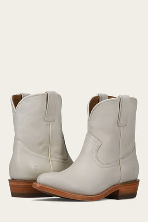 Frye white boots best sale