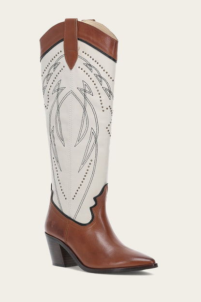 Sara Western Tall Stud