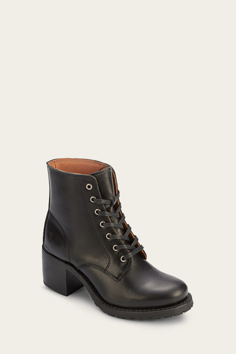 Frye cheap sabrina combat